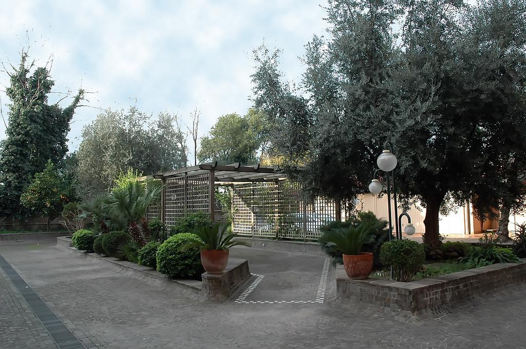 Casa Religiosa Per Ferie Ancelle Del Santuario Rome